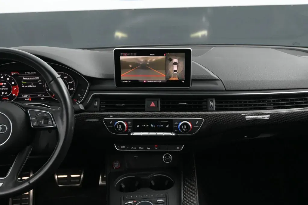 Audi S5 photo 34