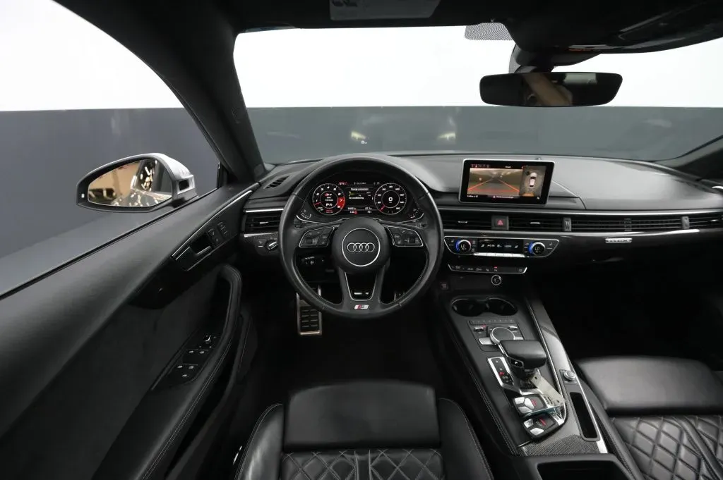Audi S5 photo 38