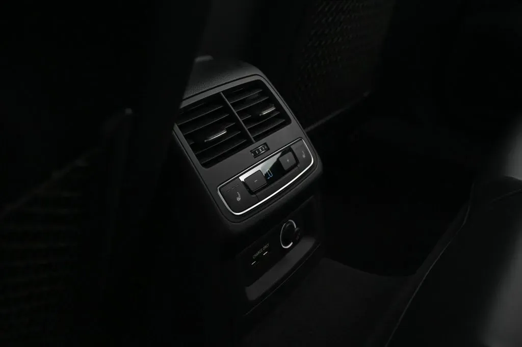 Audi S5 photo 50