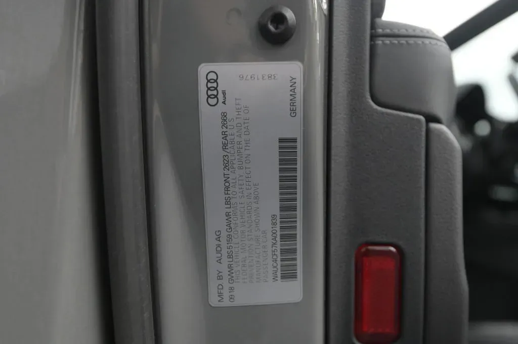 Audi S5 photo 22