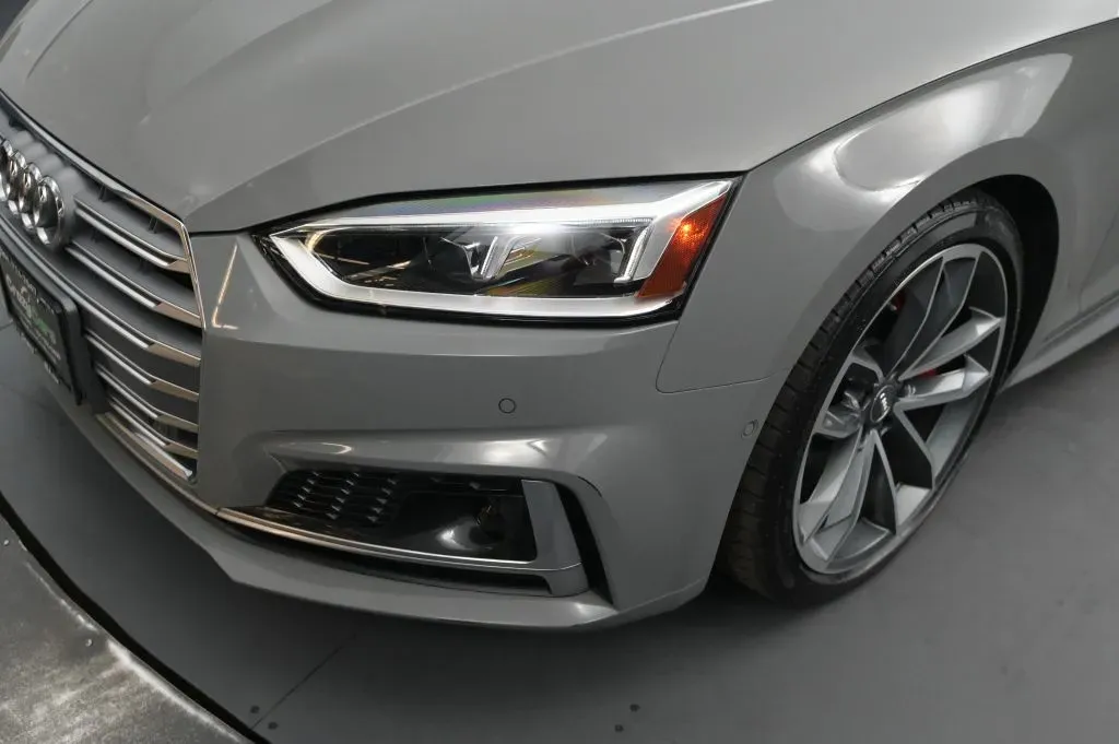 Audi S5 photo 9