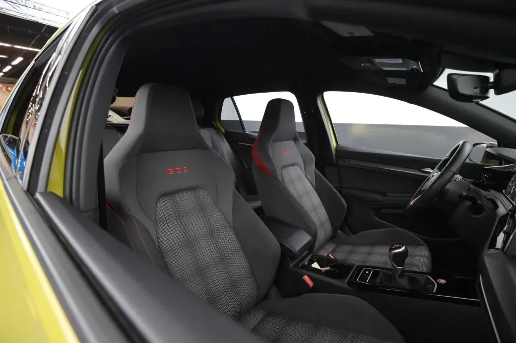 Volkswagen Golf GTI photo 53