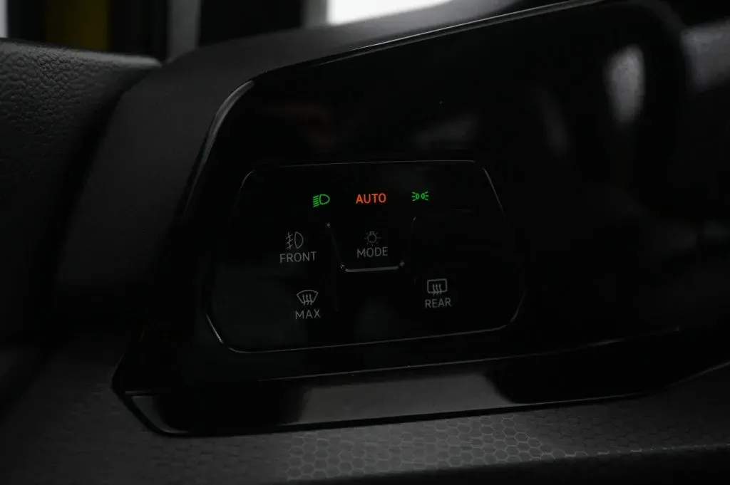 Volkswagen Golf GTI photo 28