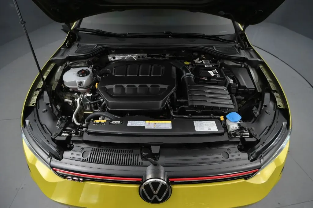 Volkswagen Golf GTI photo 23
