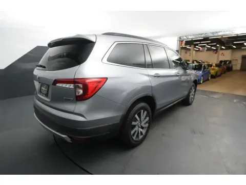 More photos of 2020 Honda Pilot EX Sport Utility 4D at Crazy Cars Hillside, NJ
