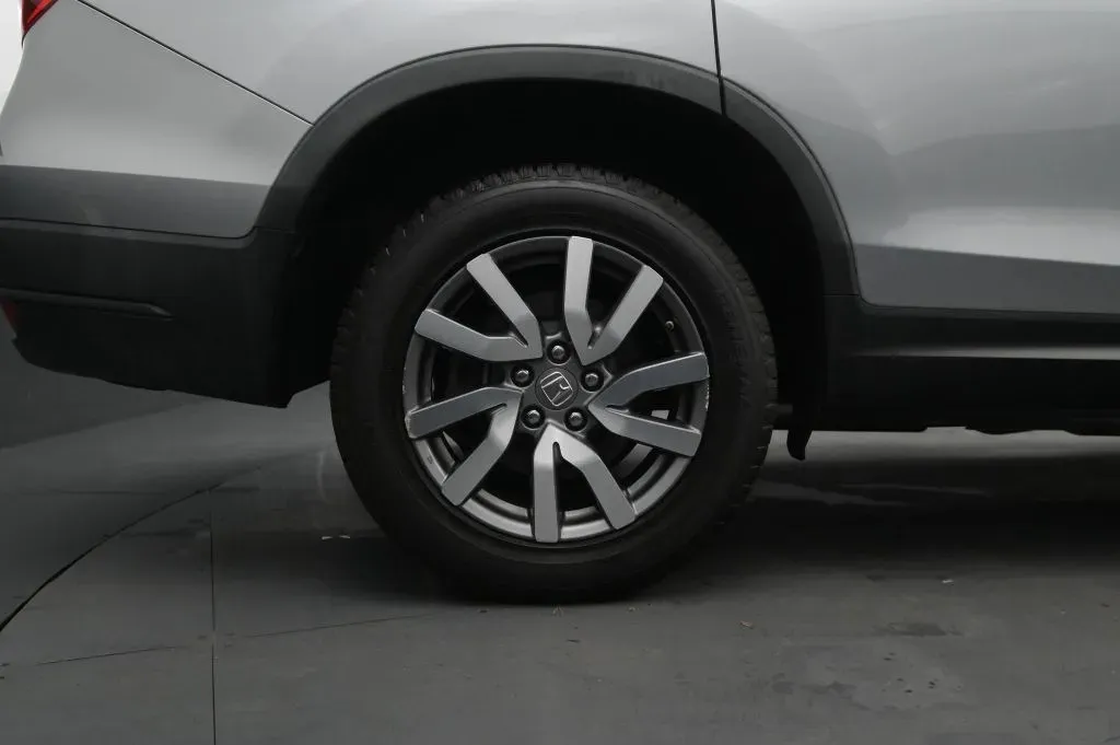 Honda Pilot photo 17