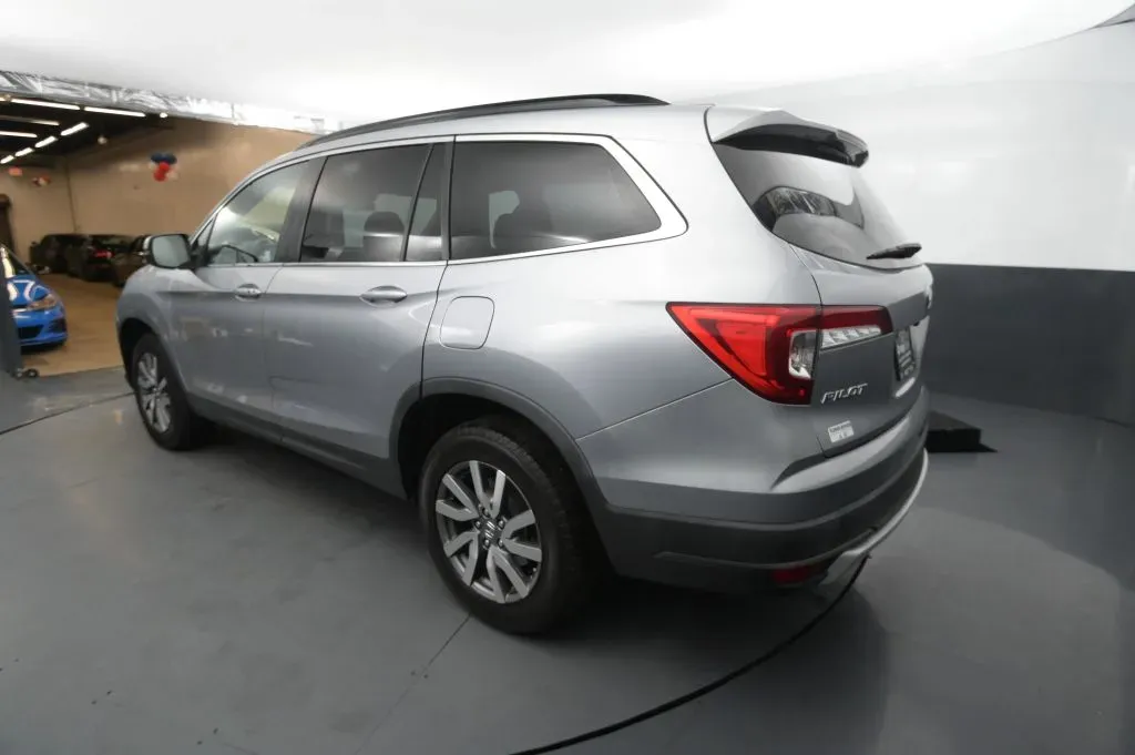 Honda Pilot photo 3