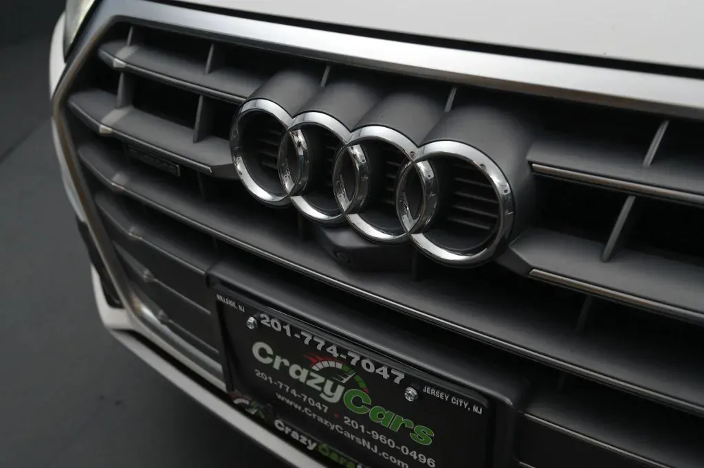 Audi Q5 photo 9