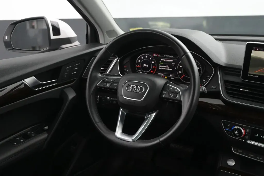 Audi Q5 photo 35