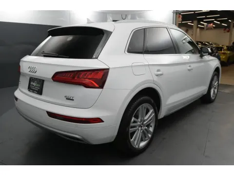 More photos of 2018 Audi Q5 Prestige Sport Utility 4D at Crazy Cars Hillside, NJ