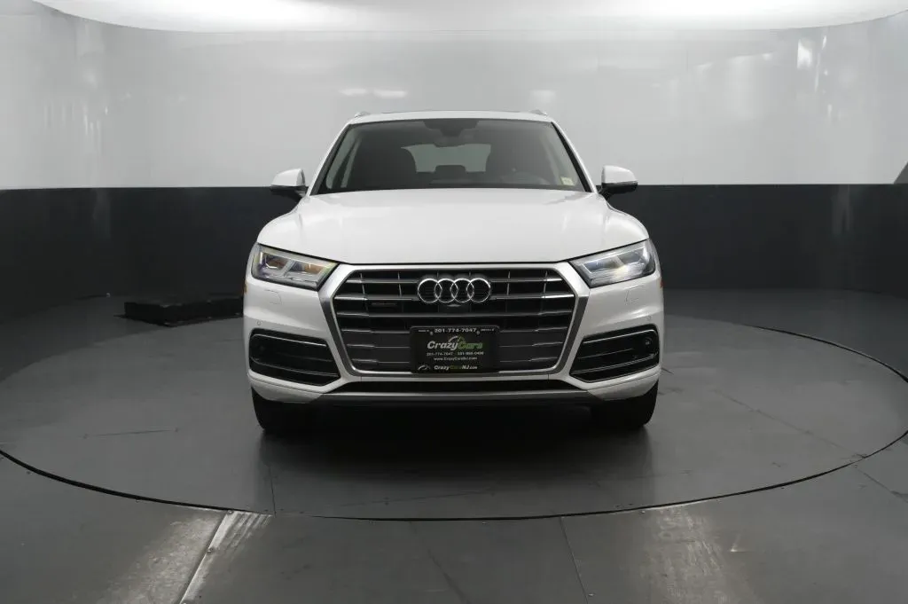 Audi Q5 photo 8