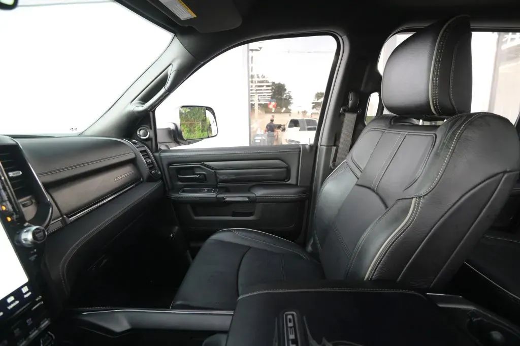 Ram 3500 photo 39