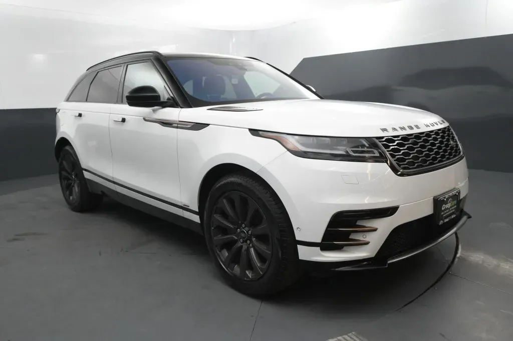 Land Rover Range Rover Velar photo 7