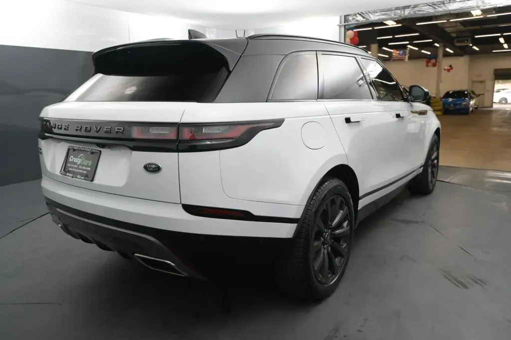 Land Rover Range Rover Velar photo 5