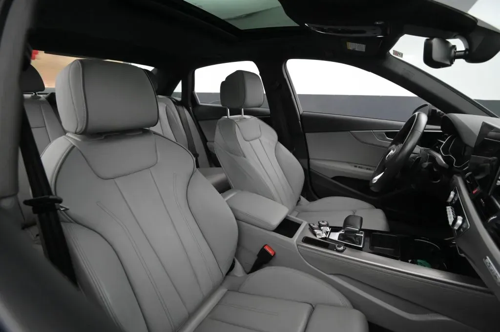 Audi A4 photo 51