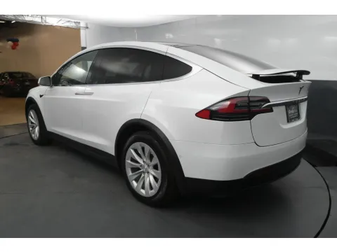 Another view of 2020 Tesla Model X Long Range Plus Sport Utility 4D for sale in Hillside, NJ at Crazy Cars Hillside