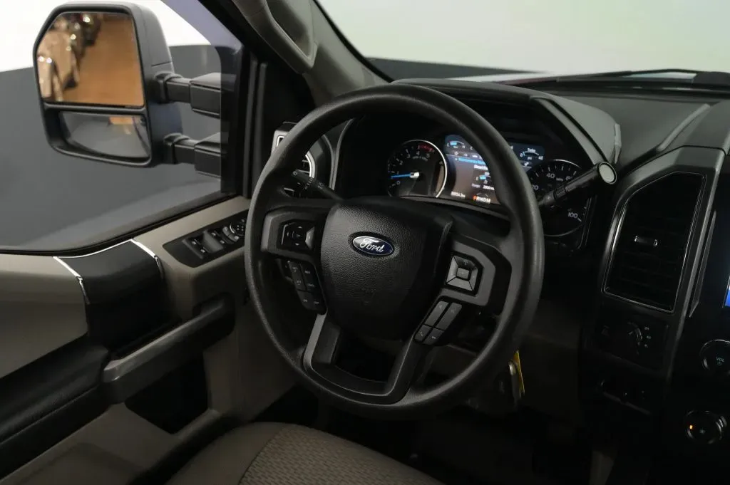 Ford F-250 photo 42