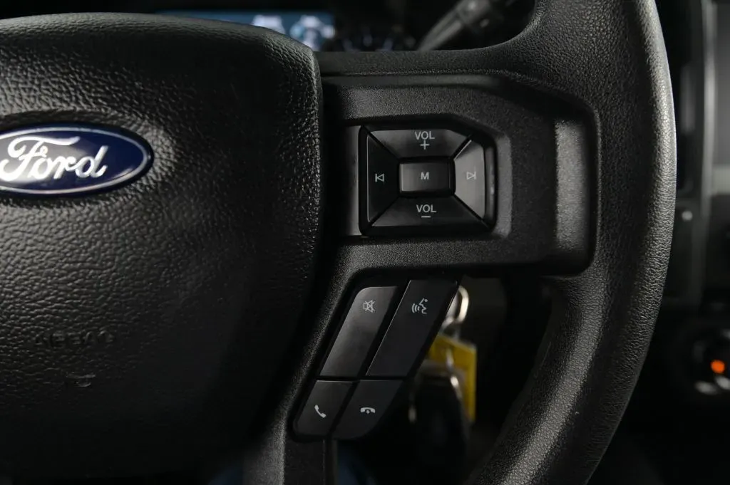 Ford F-250 photo 31