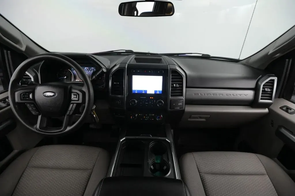 Ford F-250 photo 39