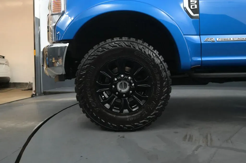 Ford F-250 photo 9