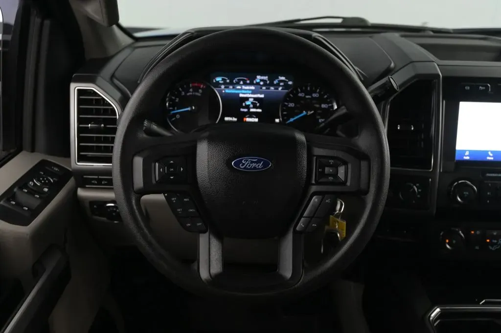 Ford F-250 photo 44