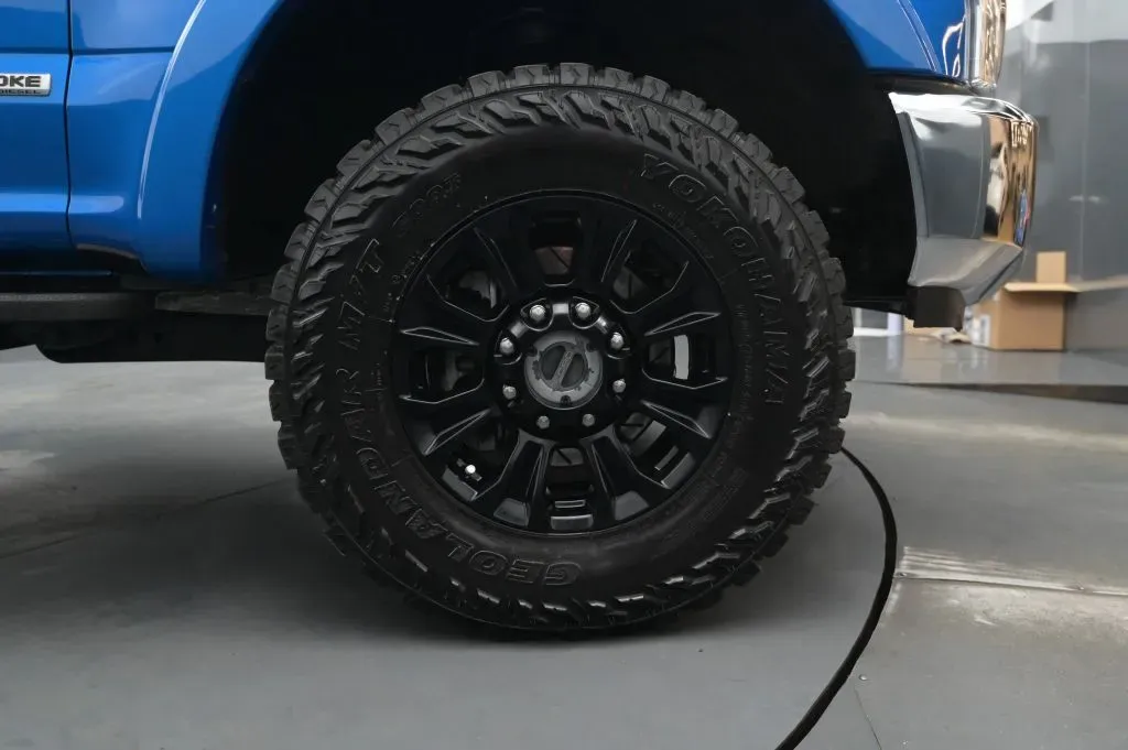 Ford F-250 photo 24