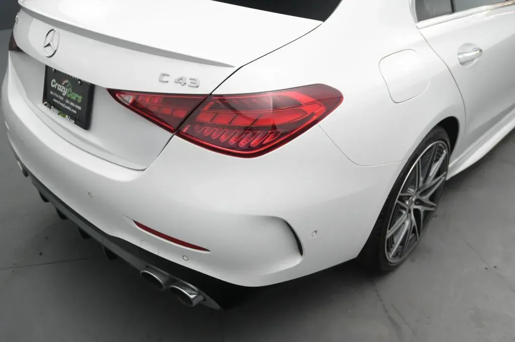 Mercedes-Benz C-Class photo 25