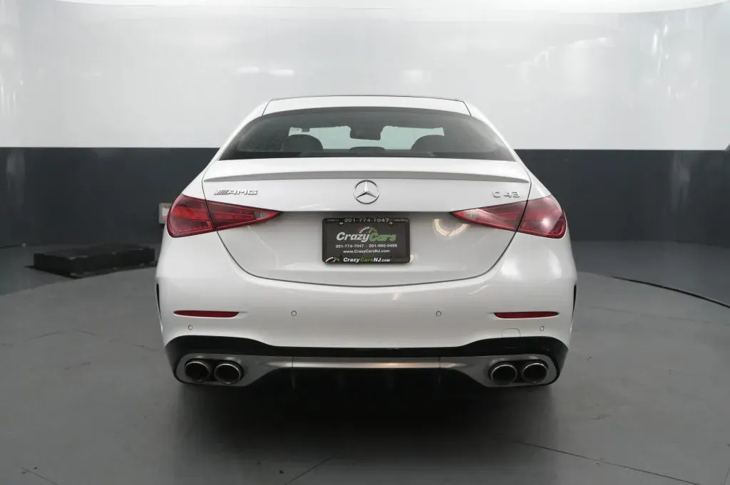 Mercedes-Benz C-Class photo 4