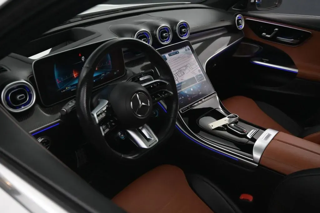 Mercedes-Benz C-Class photo 44