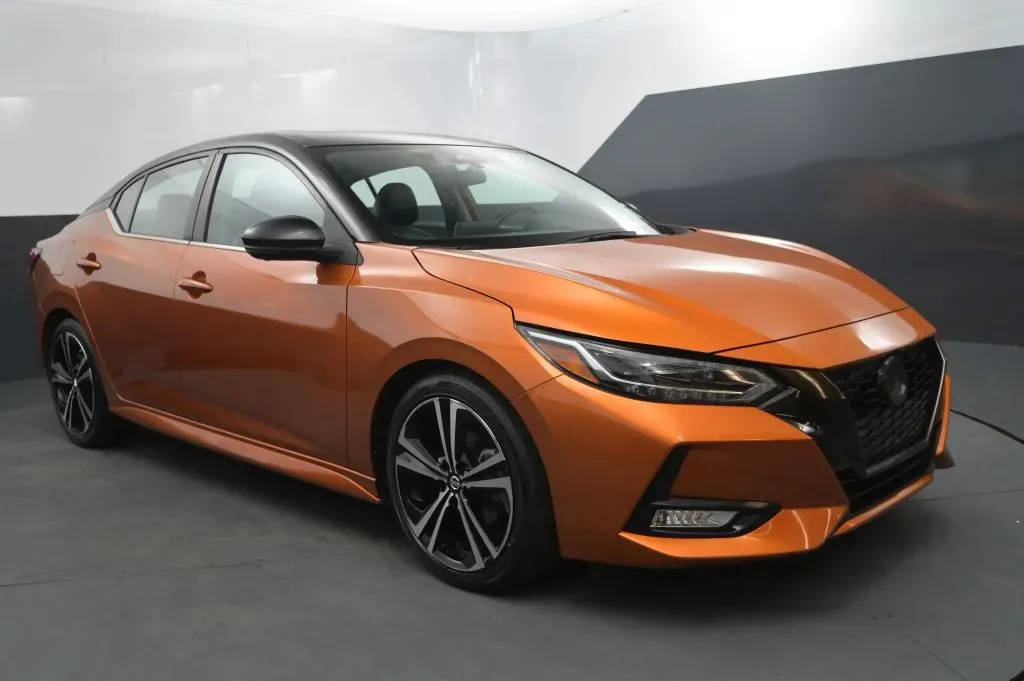 Nissan Sentra photo 6