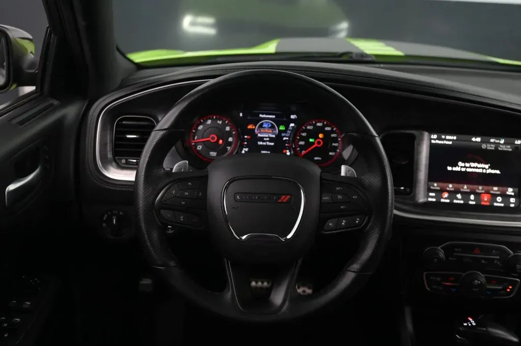 Dodge Charger photo 39