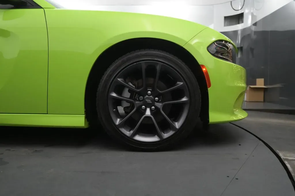 Dodge Charger photo 20