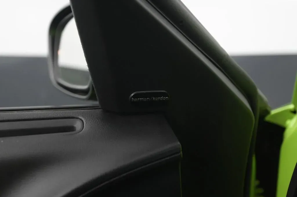 Dodge Charger photo 32