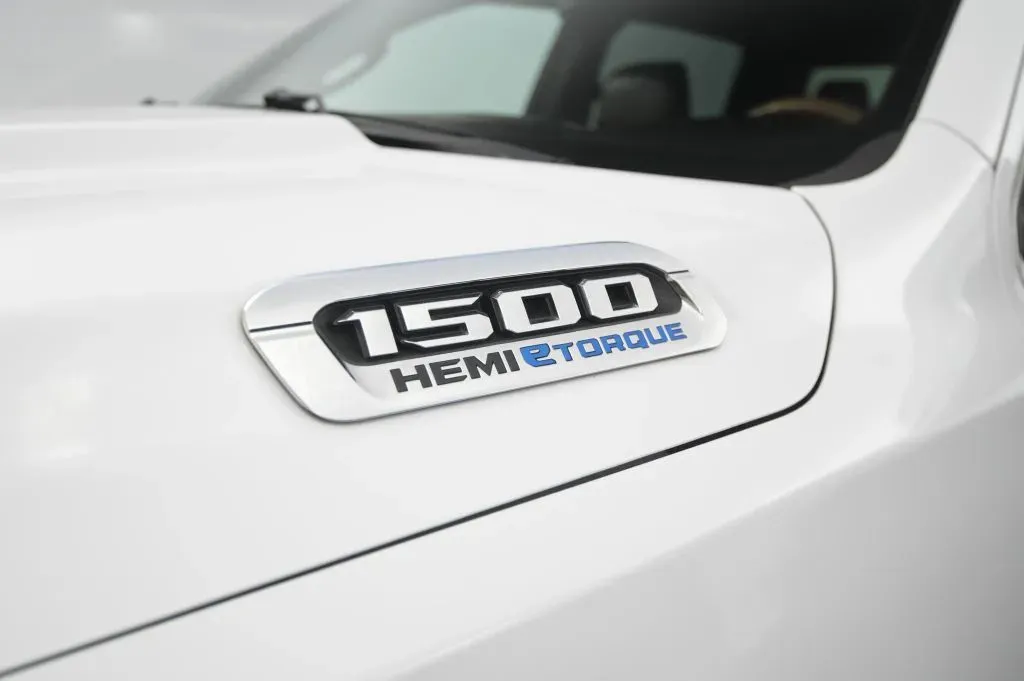 Ram 1500 photo 12