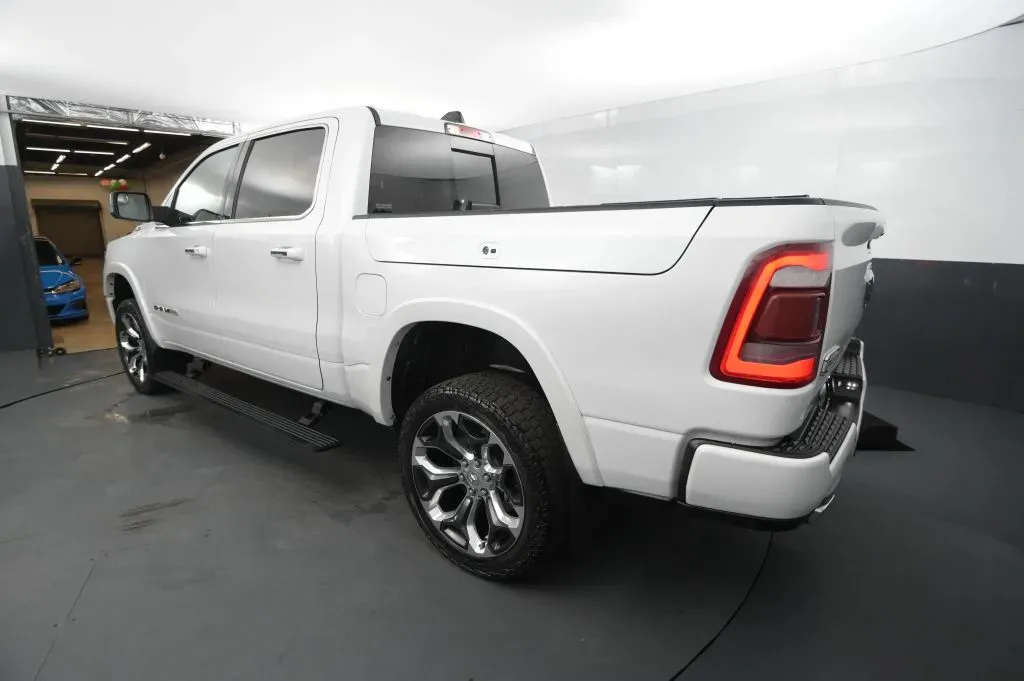 Ram 1500 photo 3