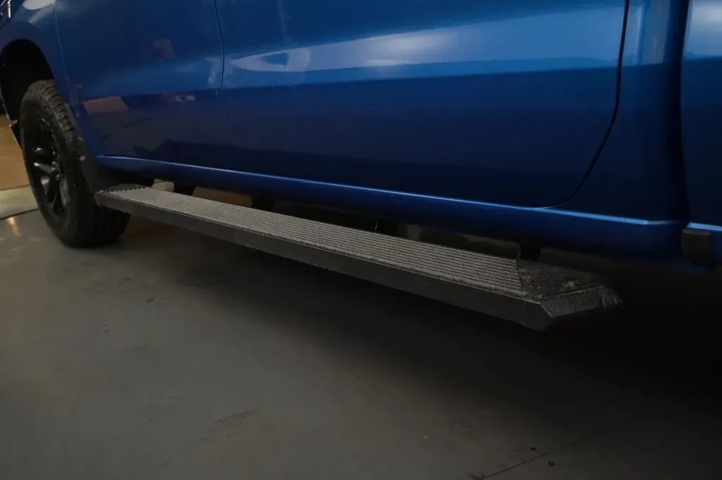 Chevrolet Silverado photo 14
