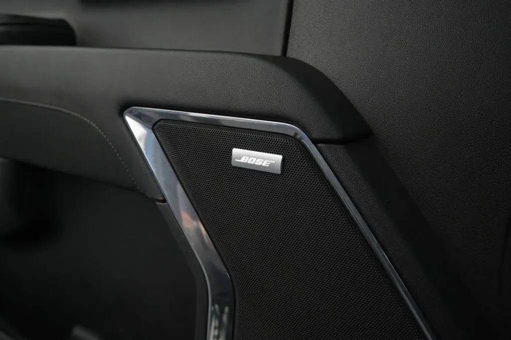 Chevrolet Silverado photo 21