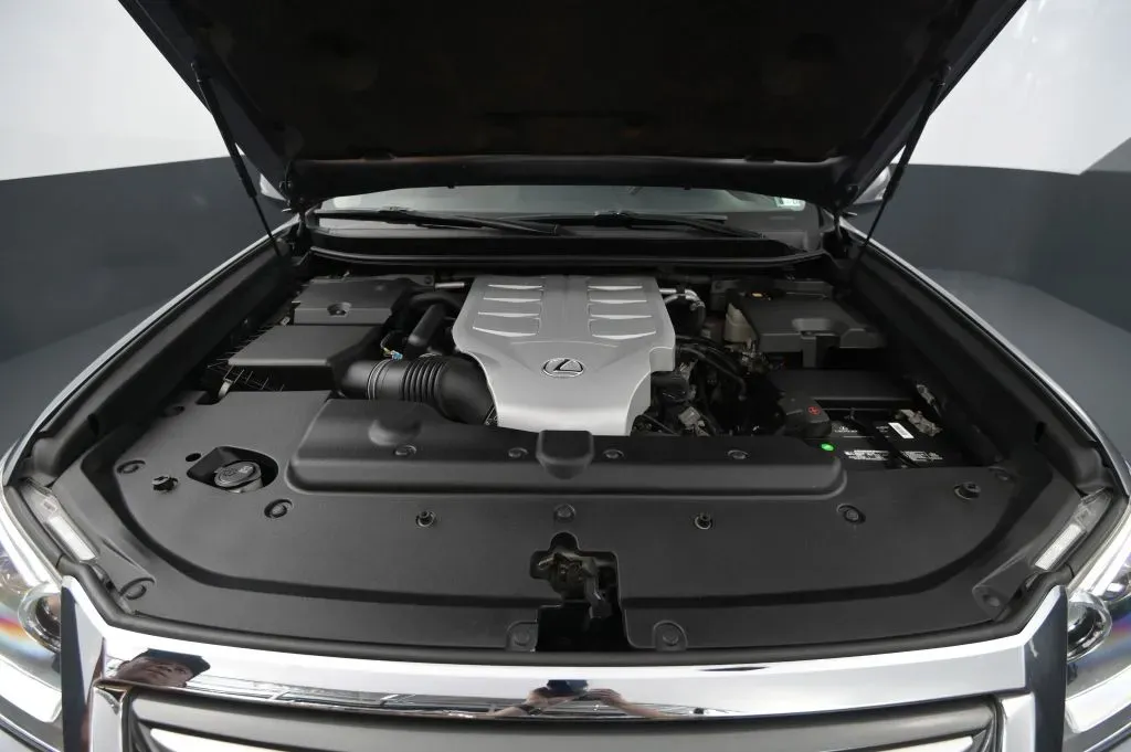 Lexus GX photo 19