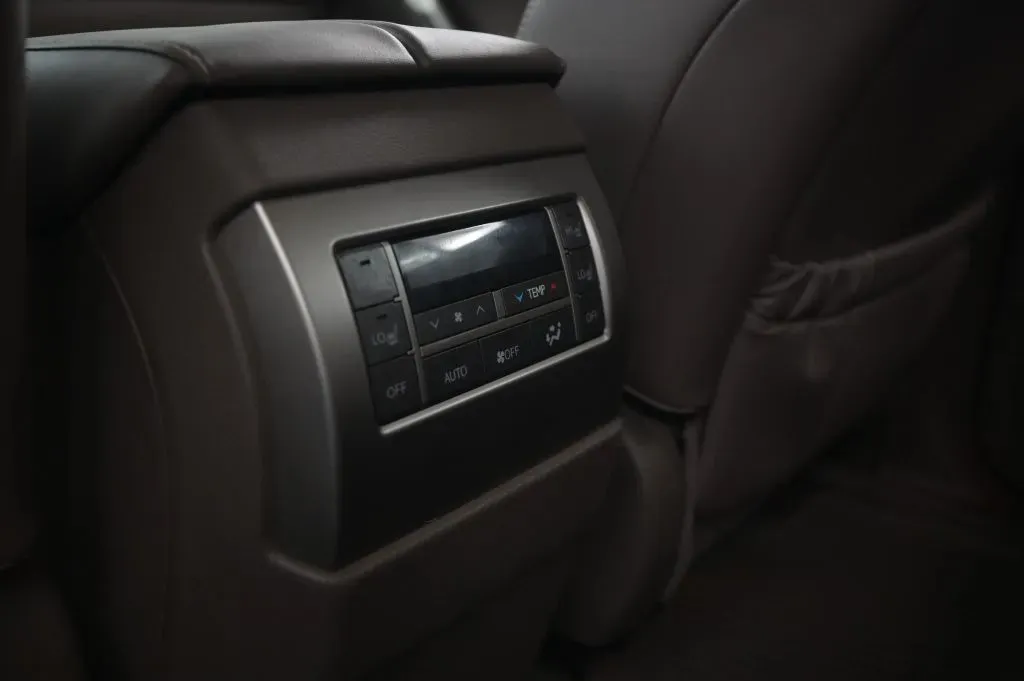 Lexus GX photo 45