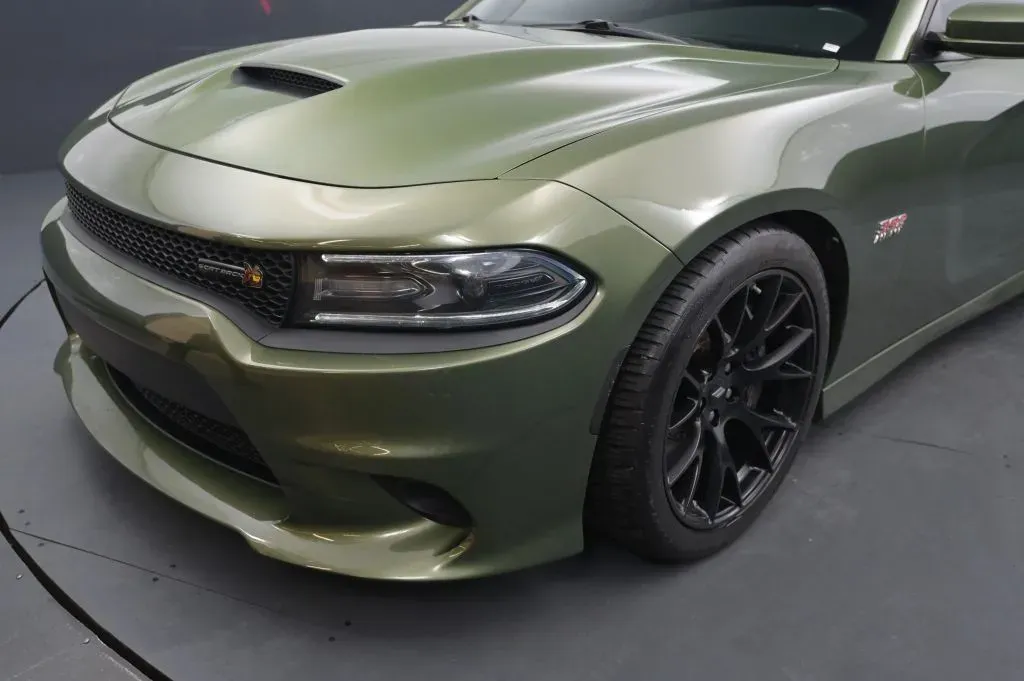 Dodge Charger photo 9