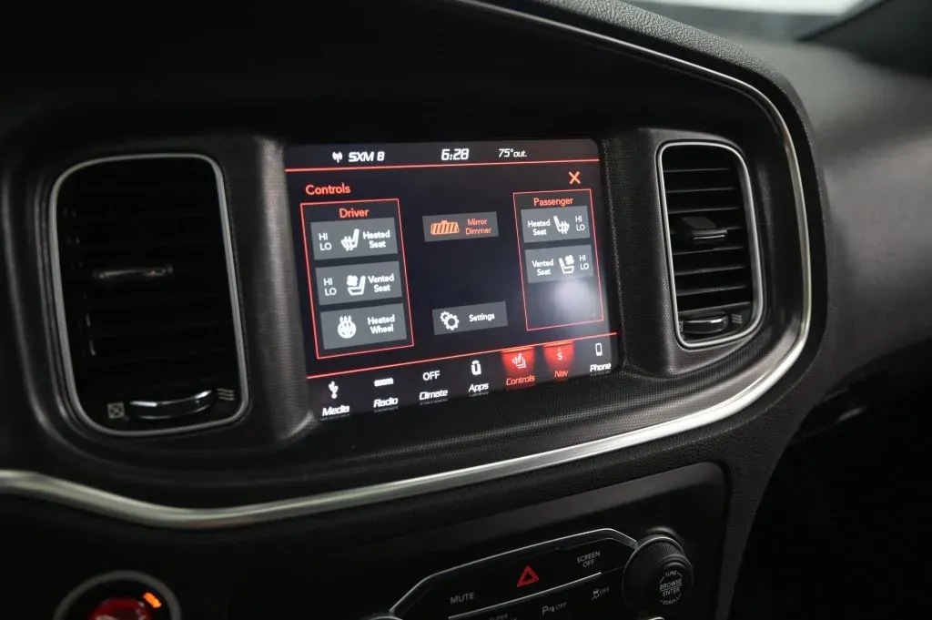 Dodge Charger photo 27