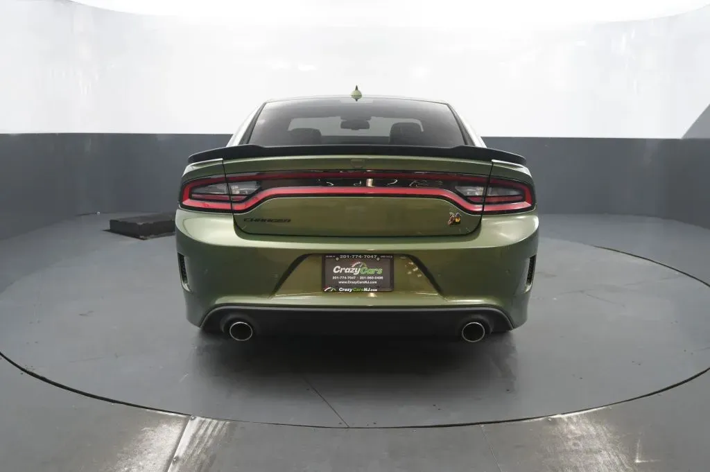 Dodge Charger photo 4