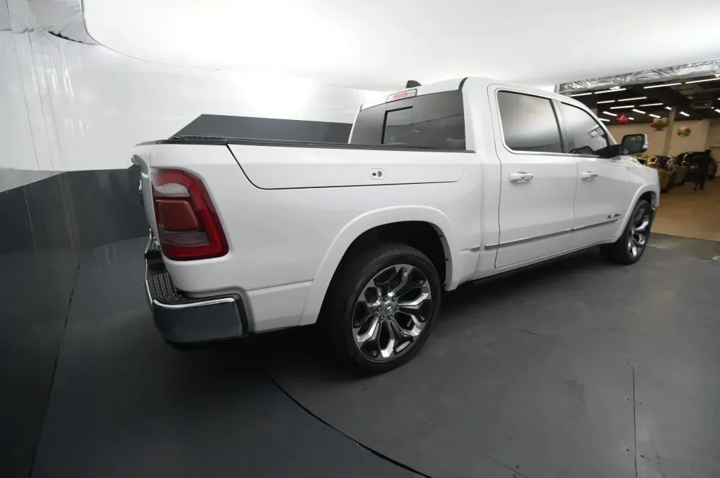 Ram 1500 photo 5