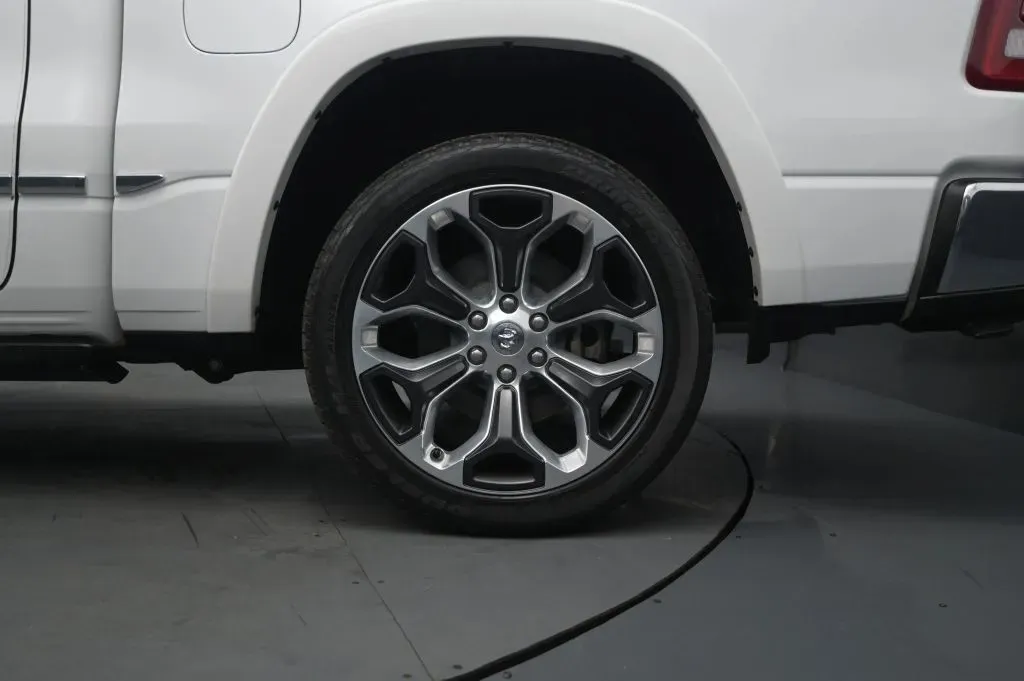 Ram 1500 photo 16