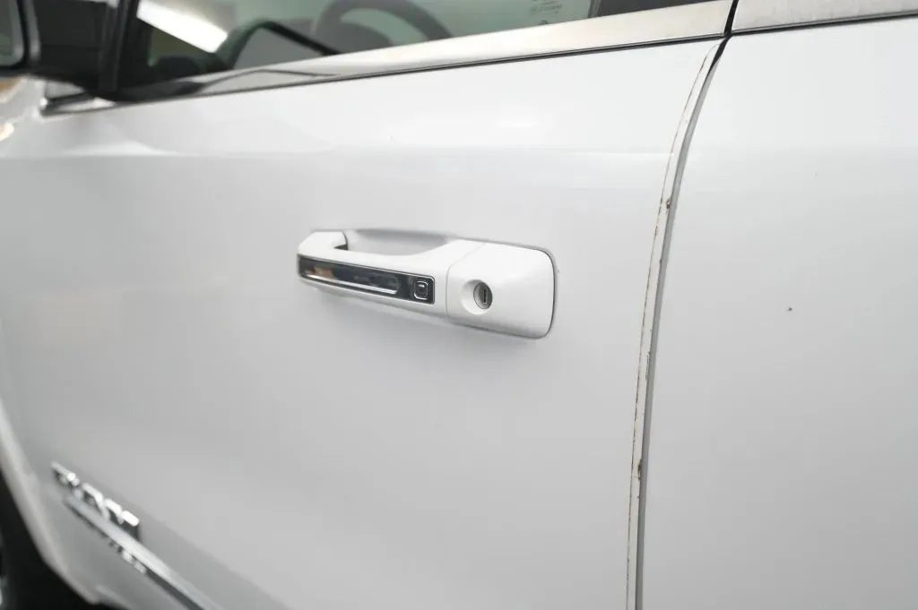 Ram 1500 photo 14