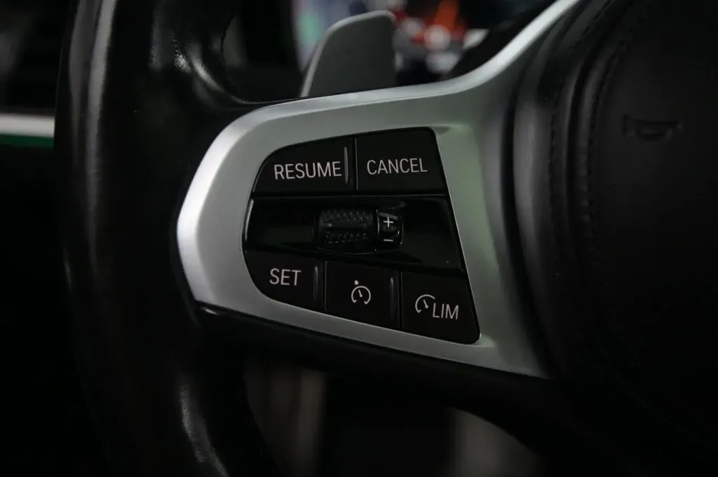 BMW 3 Series photo 23