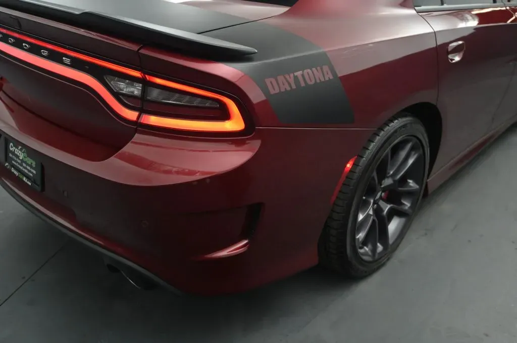 Dodge Charger photo 17
