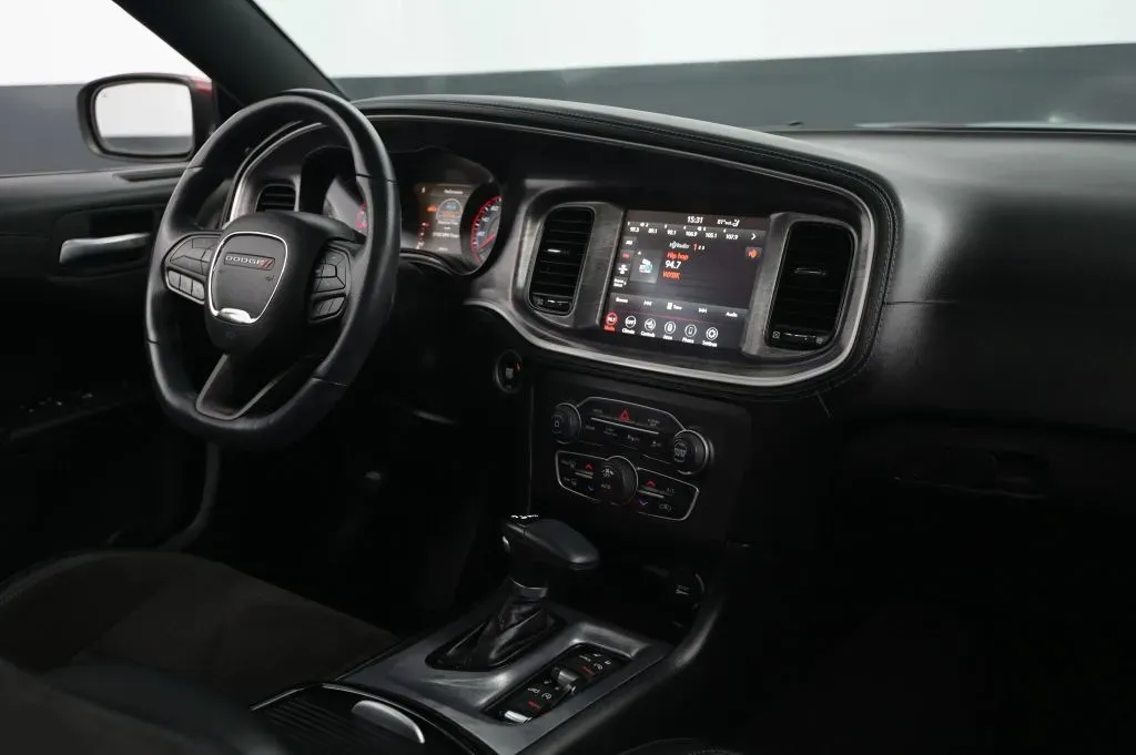 Dodge Charger photo 51