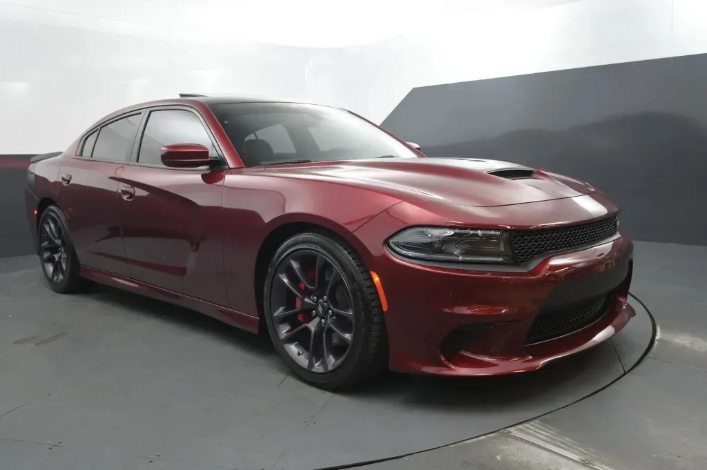 Dodge Charger photo 7