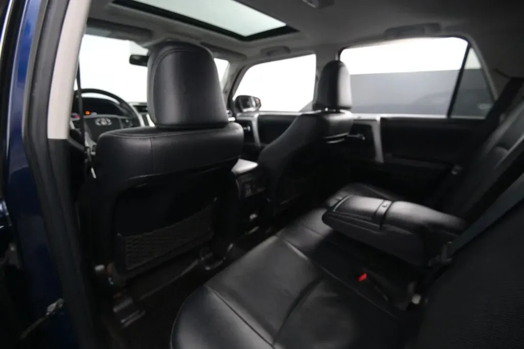 Toyota 4Runner photo 47